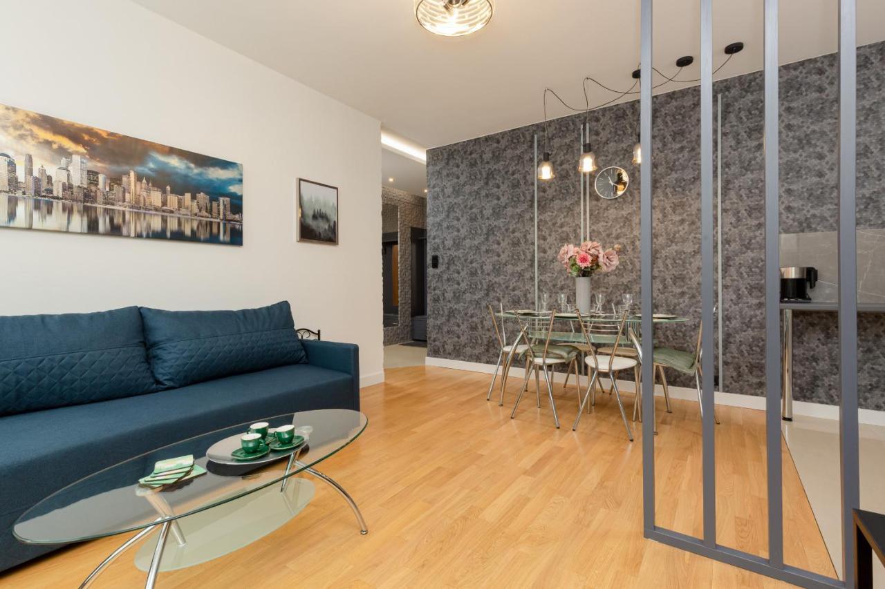 Park Arkadia Apartment With Parking Mokotow By Noclegi Renters Varsóvia Exterior foto